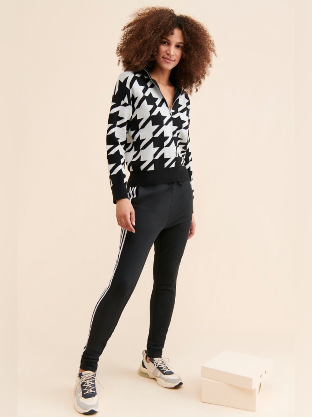 VIGOSS HOUNDSTOOTH QUARTER ZIP